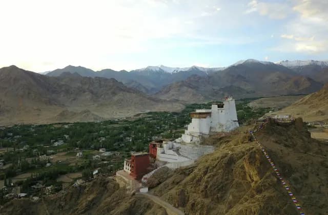 Leh Palace - tourist attraction - Gopedia