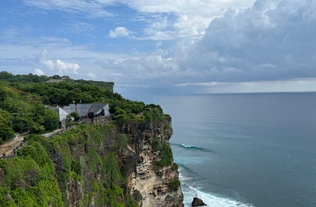 Uluwatu - destination - Gopedia