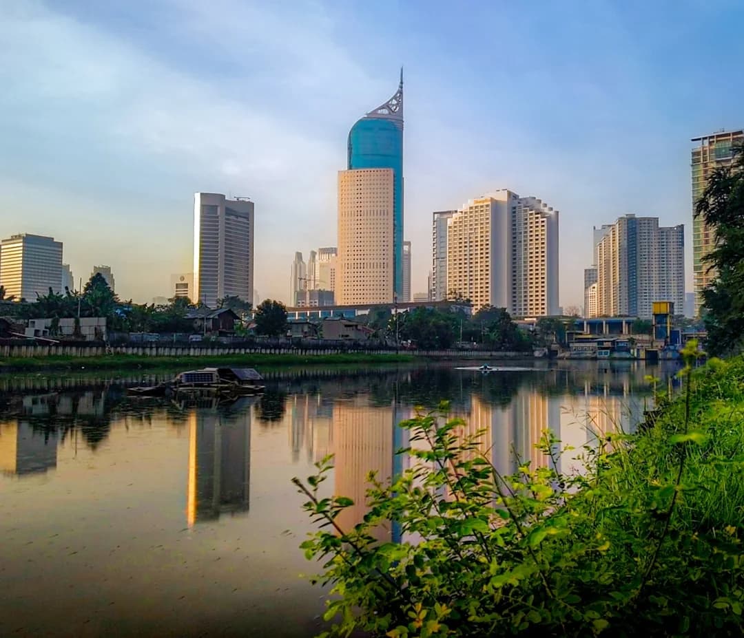 Jakarta - state travel guide hero - Gopedia